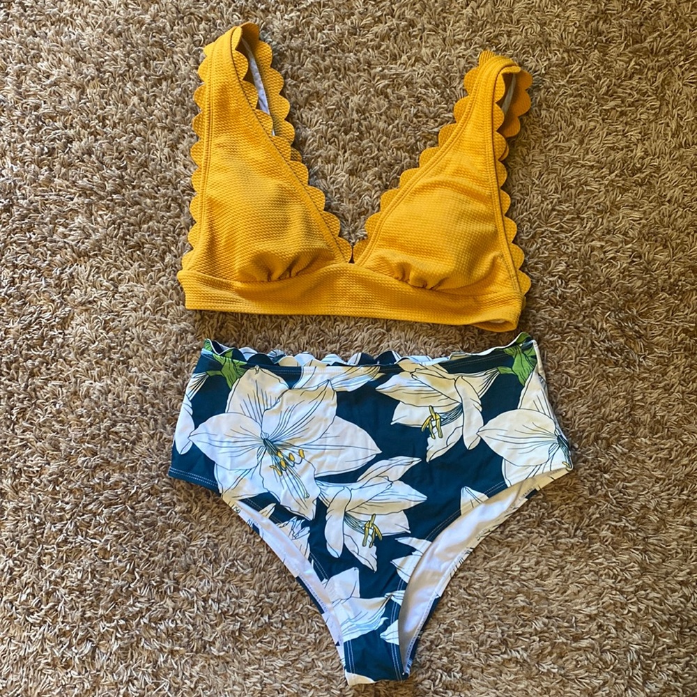 Cupshe bathsuit